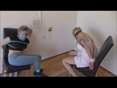 ❤️ Asılı / bağlanmış və ağzı bağlanmış / çətinlik içində olan qız ❌ Porn video az.redporn-tv.ru ❌️❤